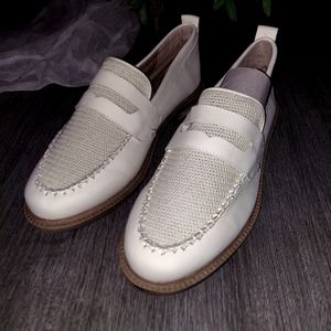 Kelsi Dagger Brooklyn, size 8.5, white.